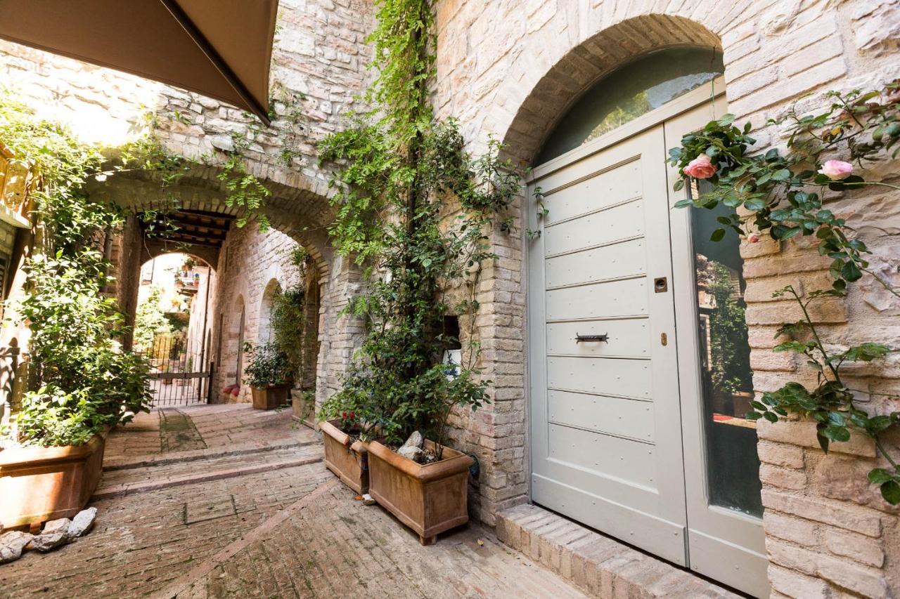 Residenza La Corte Assisi Ngoại thất bức ảnh