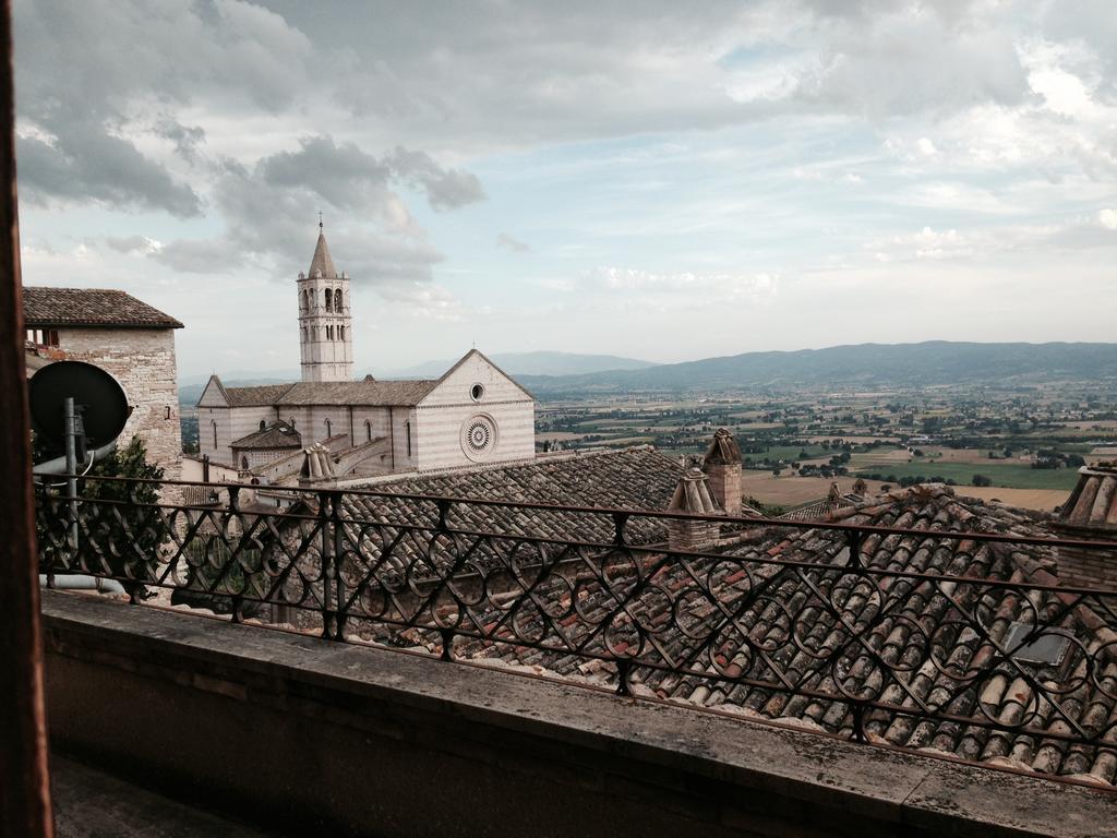Residenza La Corte Assisi Ngoại thất bức ảnh